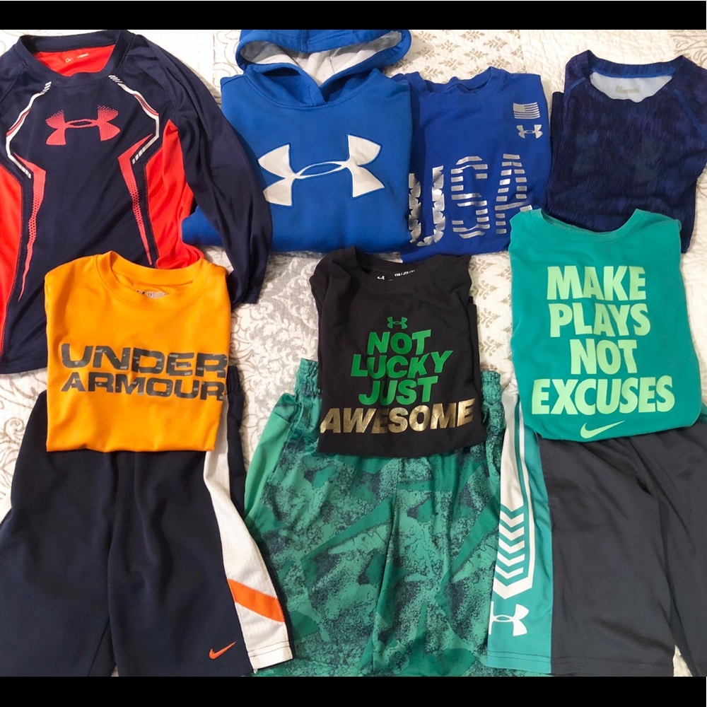 Under Armour & NIKE Boys XS 10 piece Bundle Lot